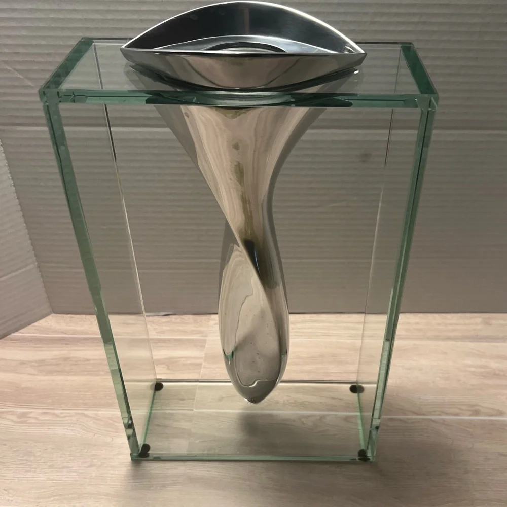 EUC~Vintage Lisa Mori Polished Cast Aluminum and Box Glass Twisted Tornado Vase.